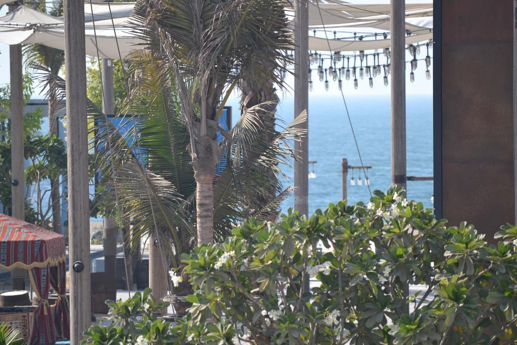 Regent Beach Resort Дубай Екстер'єр фото